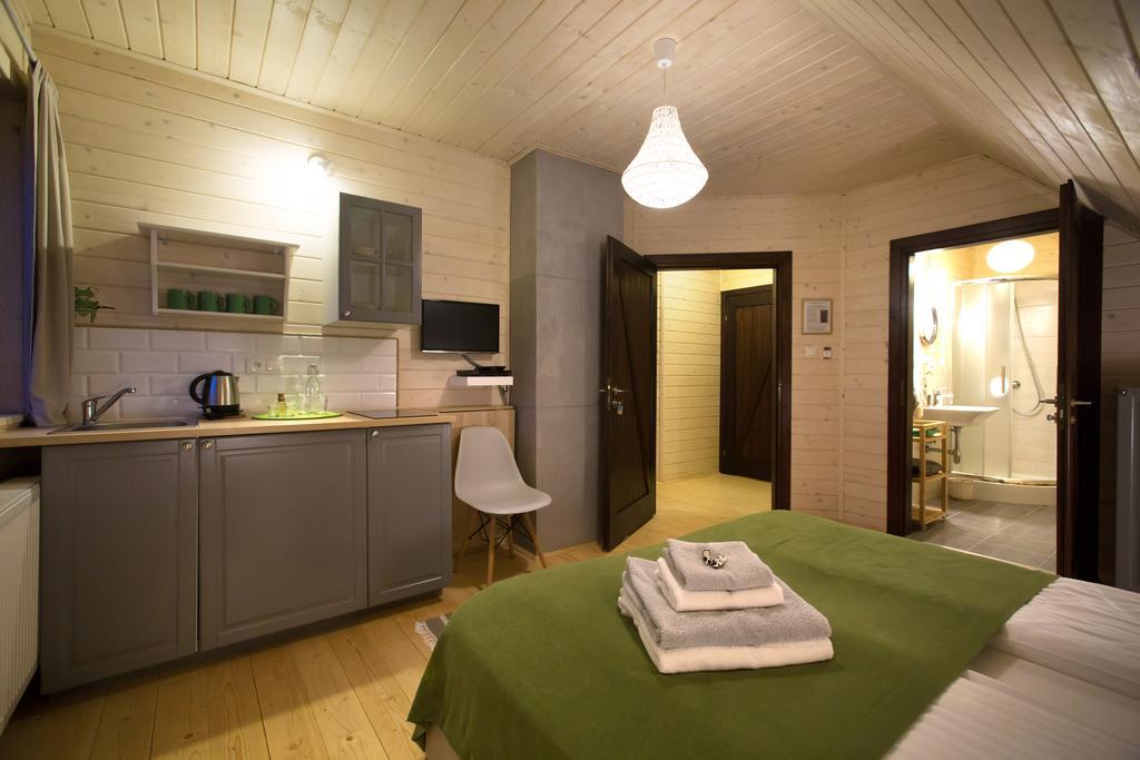 Sirvis Apartamenty Plaska Buitenkant foto